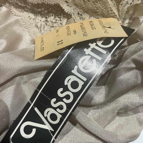 NWT 1970s Vassarette Lace, Adjustable Strap Slip - Picture 4 of 5